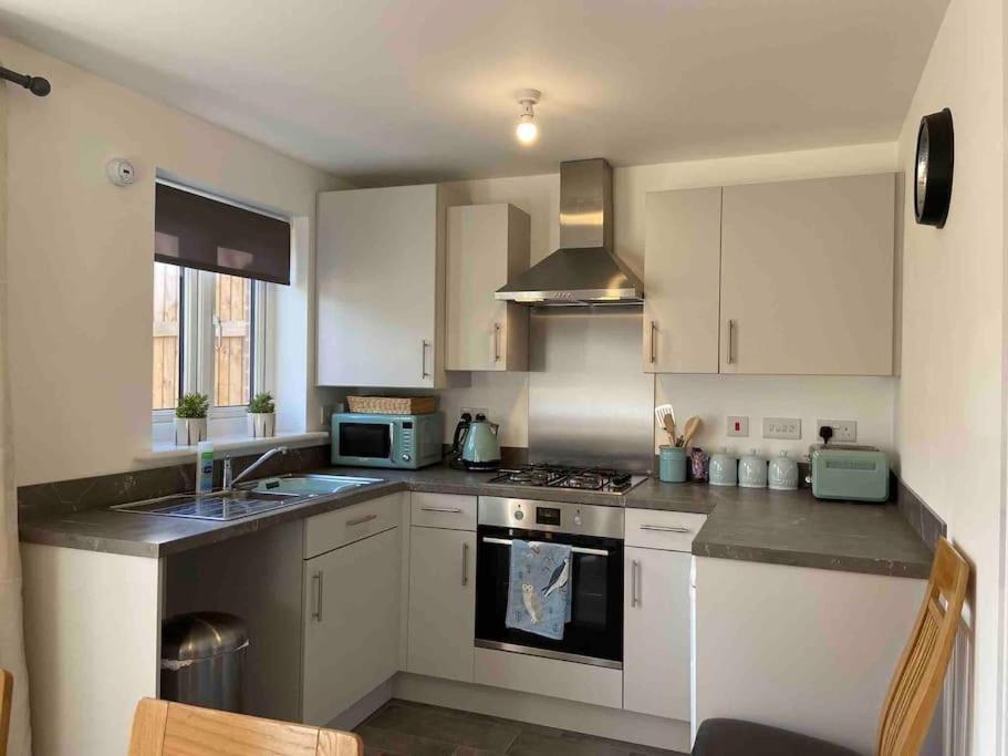 Modern 2 Bed Nestled In The Abergavenny Hills Villa Exterior photo